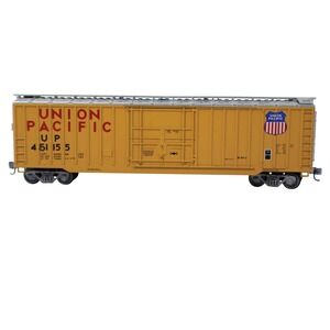 Union Pacific UP 451155 Yellow Box Car Train Collectible Model Railroad HO Scale
